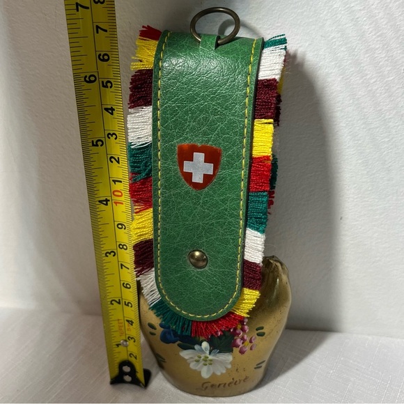 Vintage Hand Painted Brass Swiss Cow Bell w/ Fringed Leather Strap - Picture 2 of 6